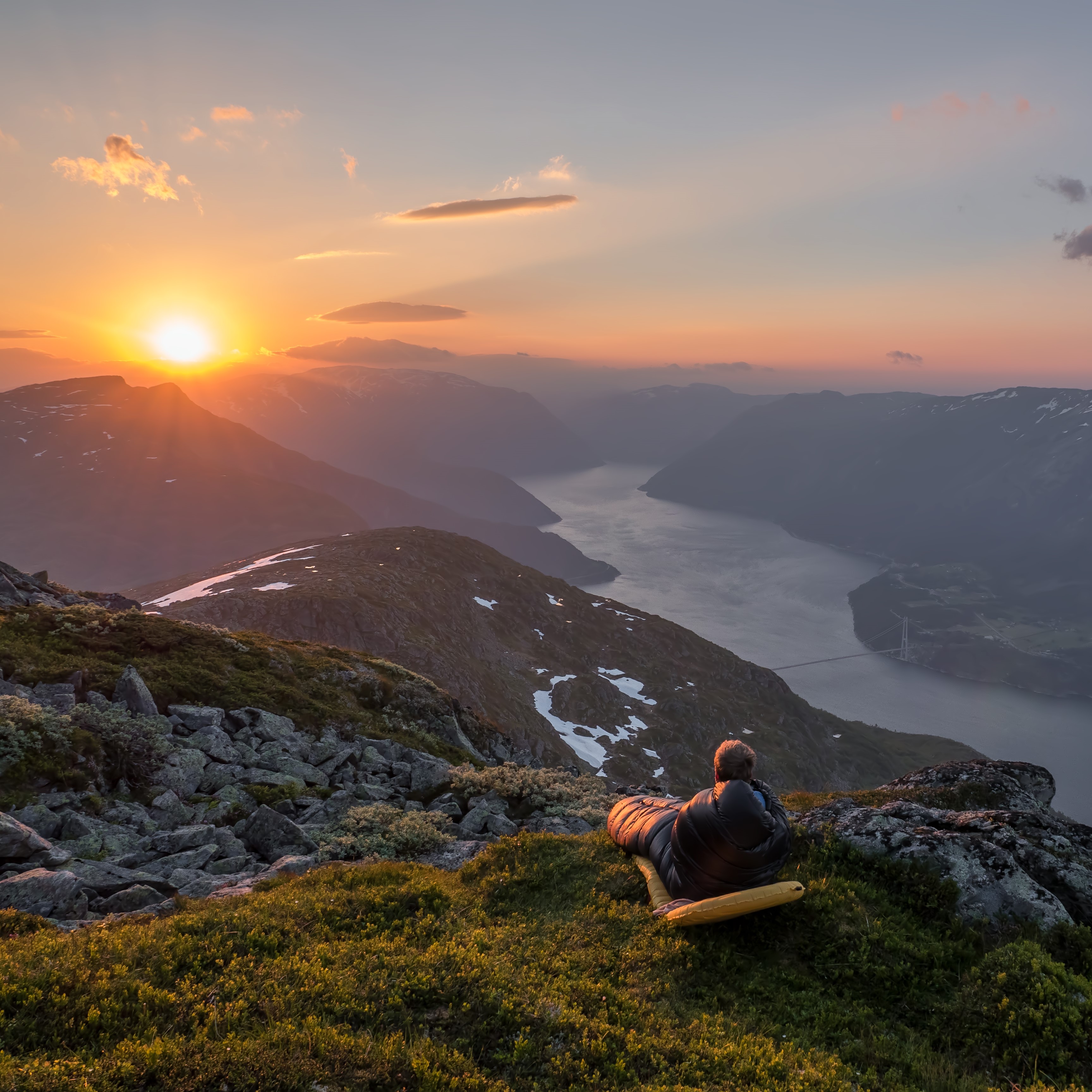 Ingebjørgfjellet i kveldssol