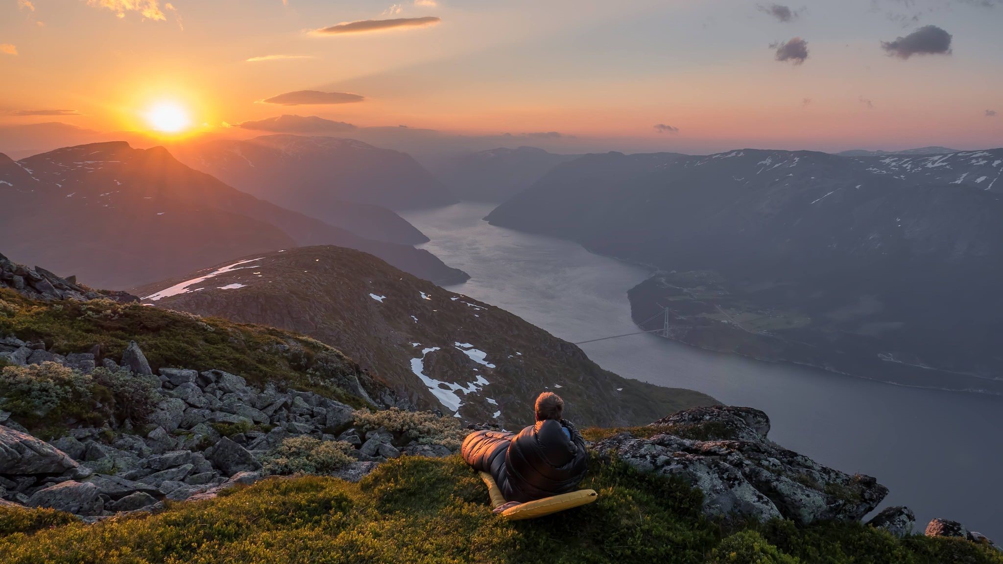 Ingebjørgfjellet i kveldssol