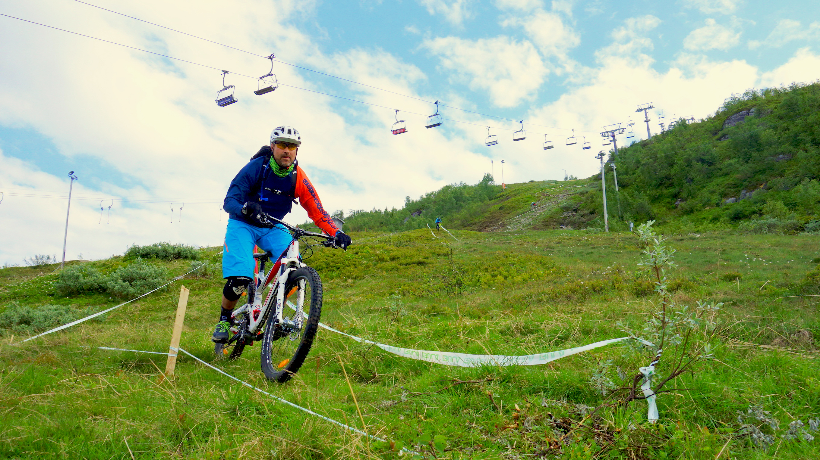 Sykling i myrkdalen