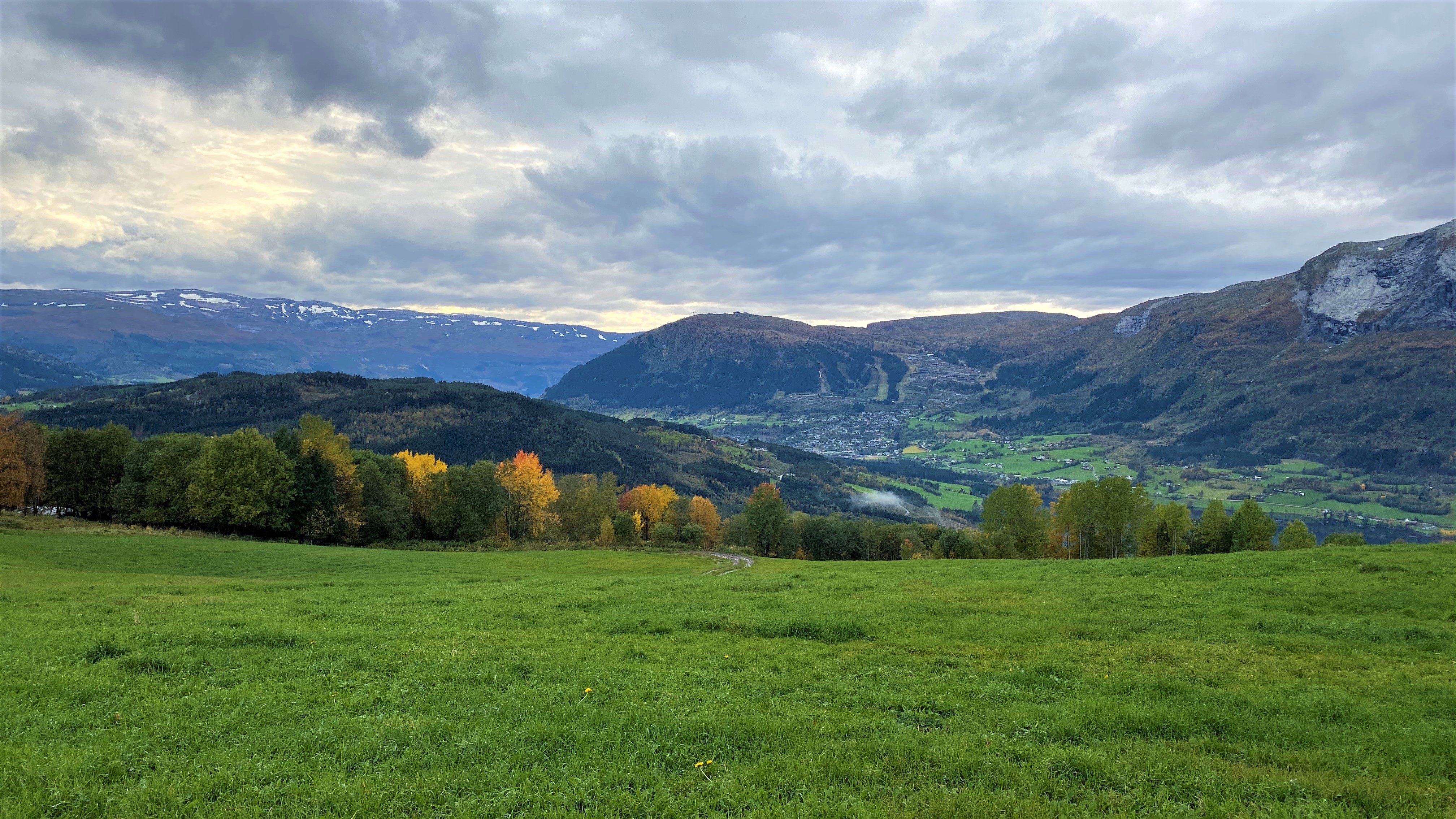 haustbilete utsikt voss