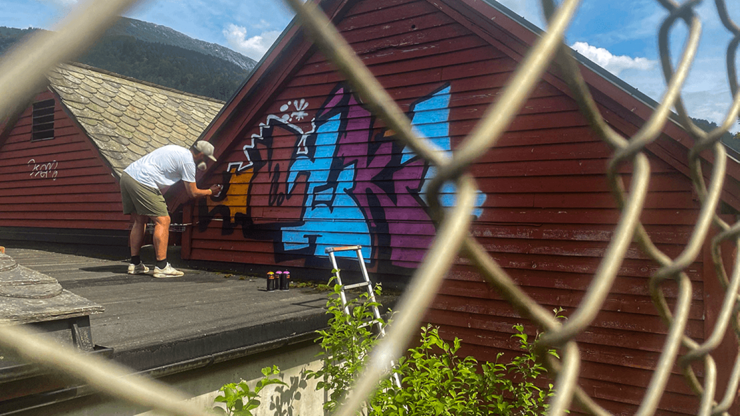 street art kunstnar på evanger